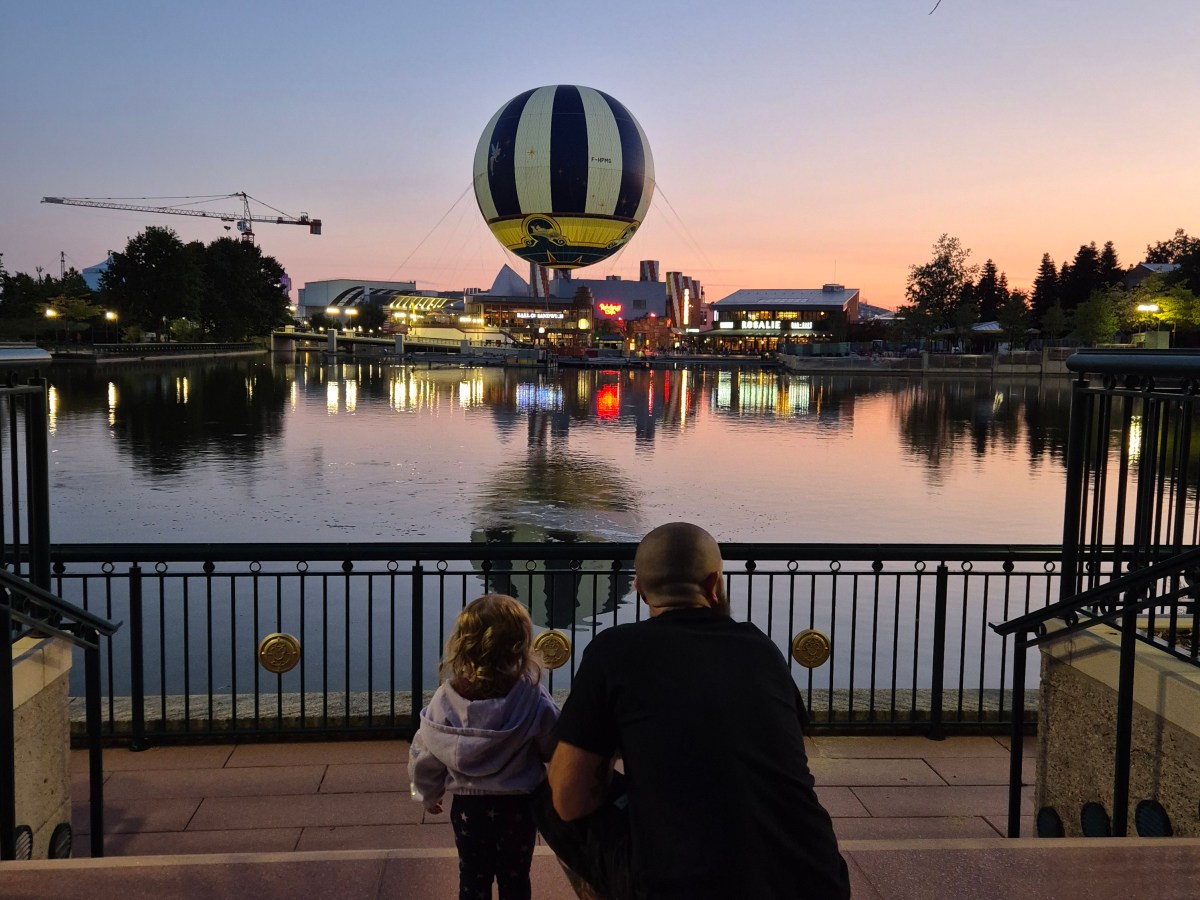 Disneyland Paris: Day 1 – Hello Sequoia Lodge