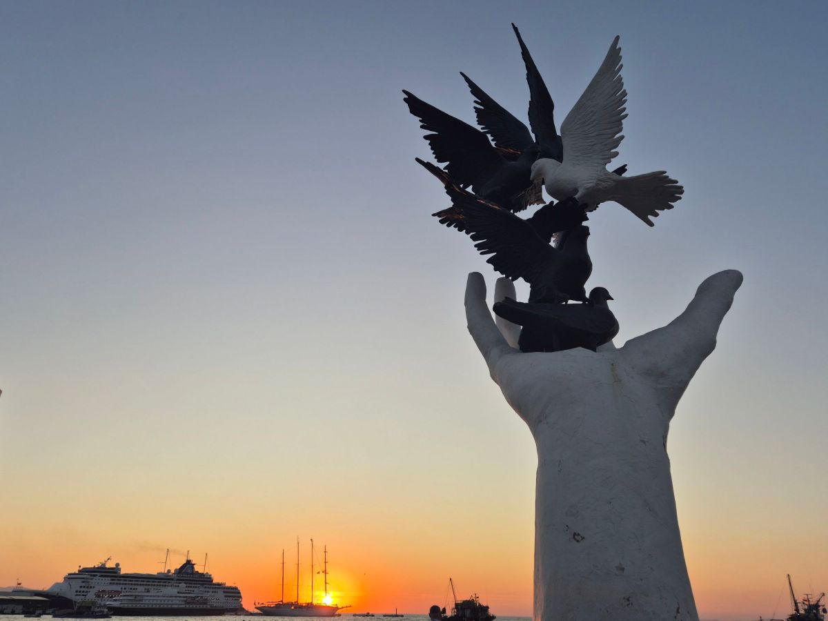 Exploring Kuşadası in Türkiye