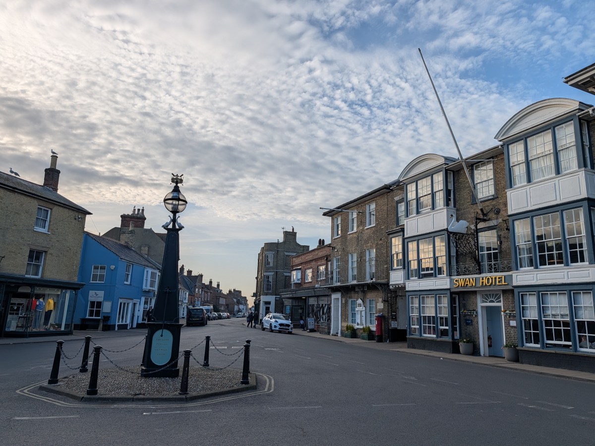 Egg hunting, gelato, sun, sea and sand in Southwold, Suffolk