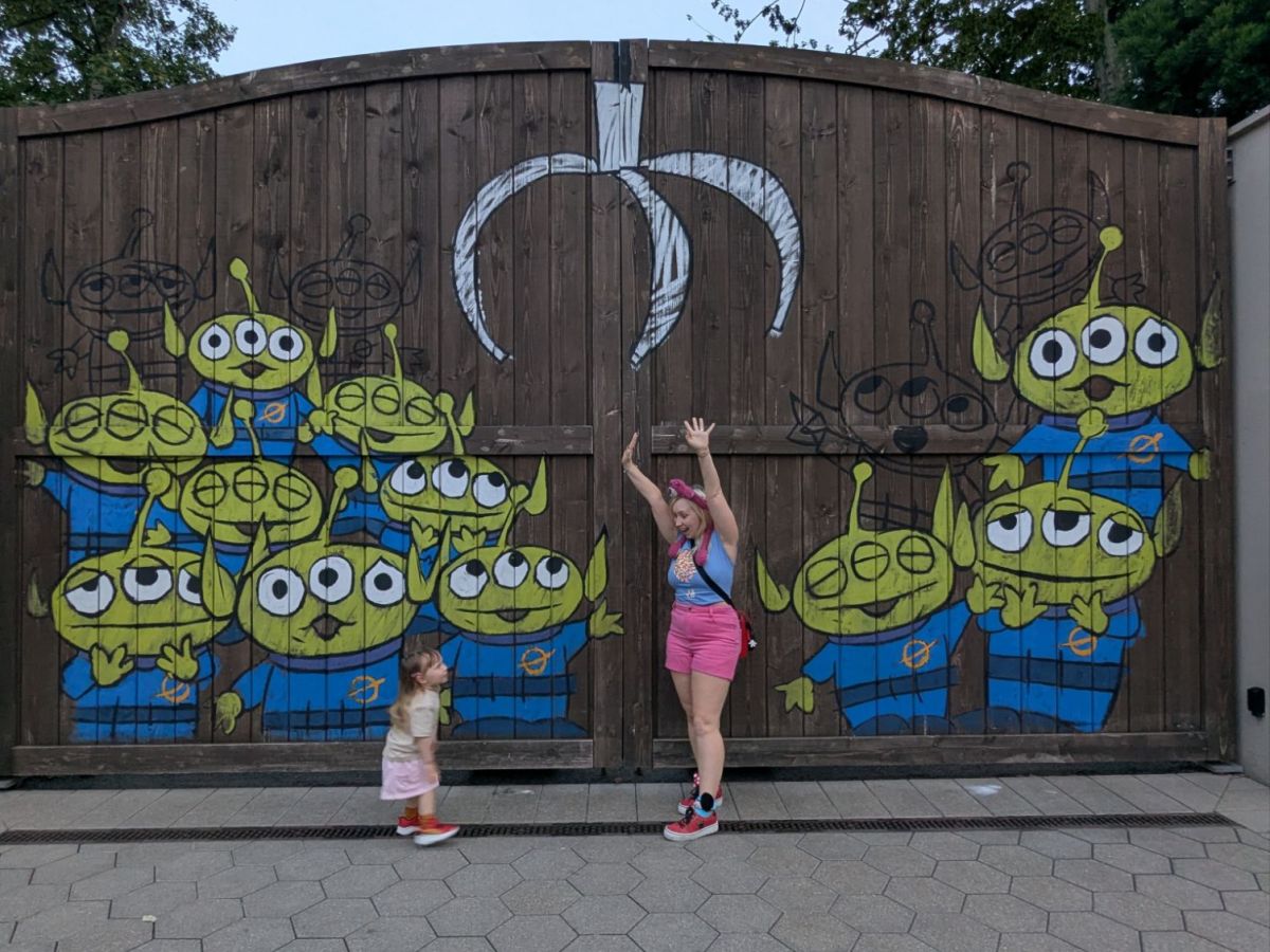 Disneyland Paris: Day 1 – Back in the Disney bubble