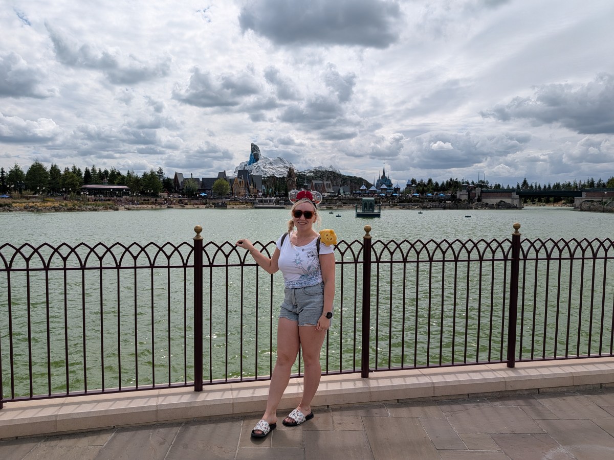 Disneyland Paris: Day 2 – The Magical World of Frozen and beyond